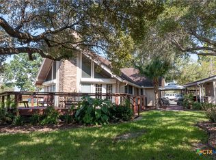 43 Twin Lakes Dr, Victoria, TX 77905