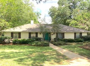 1224 Foxhill Dr, Clinton, MS 39056