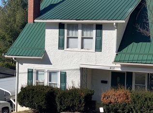 402 Fairmont St, Bluefield, WV 24701