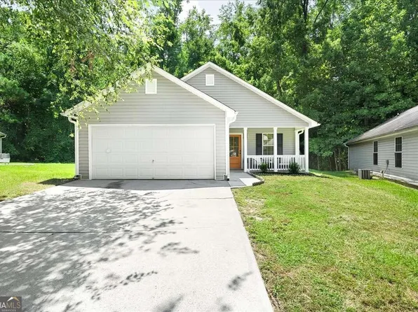 8347 Ramblin Ct, Douglasville, GA 30134