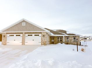 1093 Heyerdahl Heights, Oneida, WI 54115