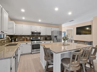 15739 75th Way N, Palm Beach Gardens, FL 33418