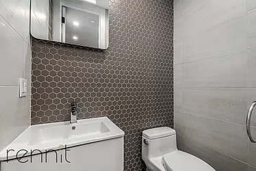 Rented by Rennit Inc.