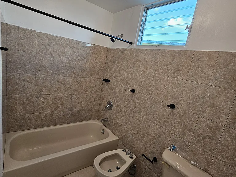426 Edificio D Condominio Alborada — Photo 3