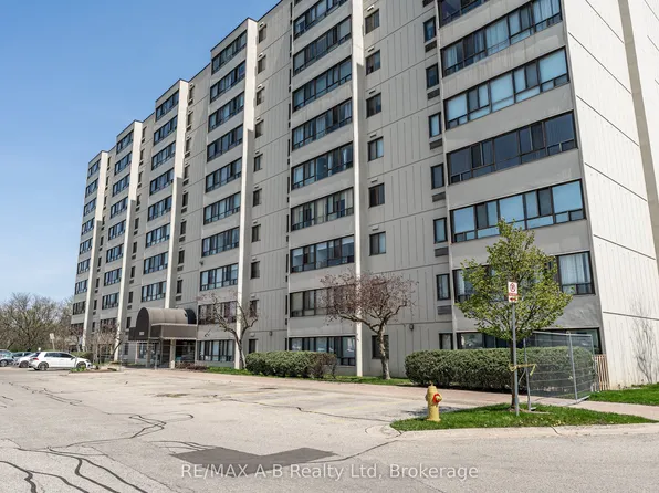 1600 Adelaide St N #301, London, ON N5X 3H6