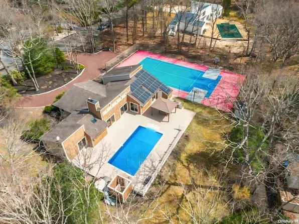 17 The Registry, East Quogue, NY 11942