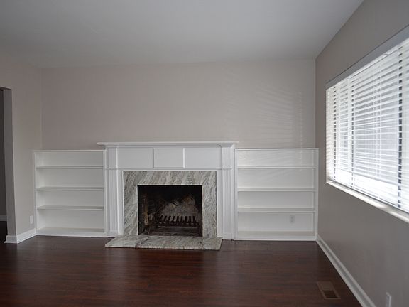 3rd image of 1709 Hillman Ave #A