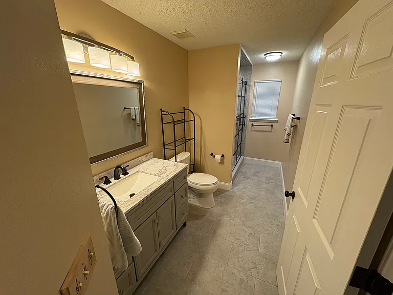 Main Bathroom