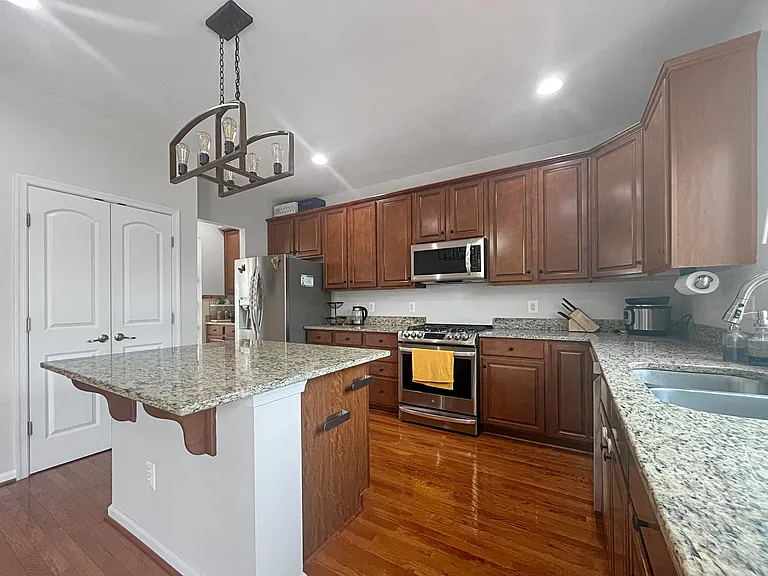 43450 Hopestone Ter — Photo 11