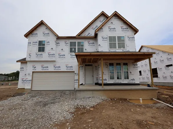 534 Creekside Loop S, Pataskala, OH 43062
