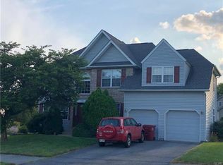 1734 Wagon Wheel Dr, Easton, PA 18040