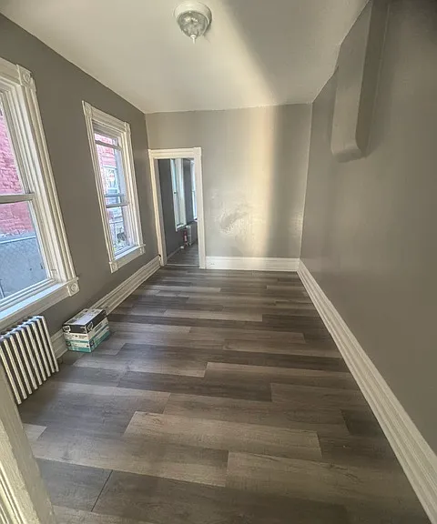 211 N 2nd St — Photo 4