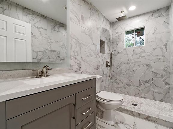4th image of 1717 Orchid Ave