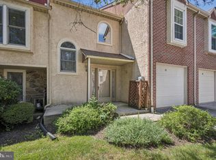 22 White Pine Ct, Lafayette Hill, PA