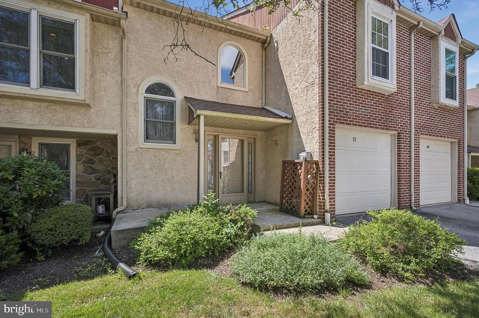 22 White Pine Ct photo 1