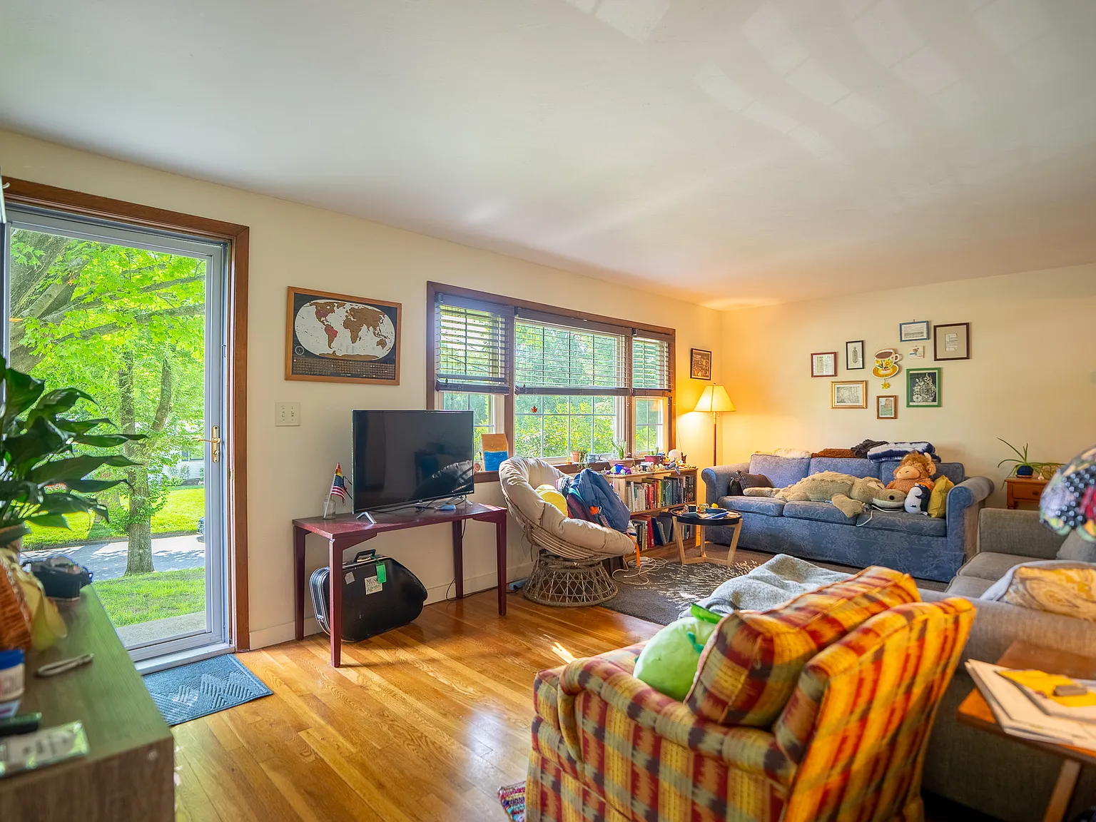 2 bed, 912 sqft, $2,350 — Photo 3