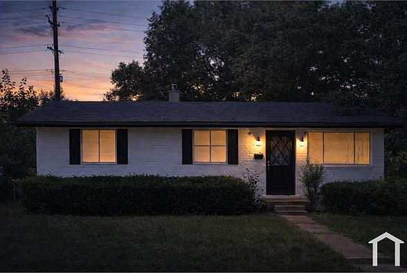 1st image of 10439 Lilac Ave