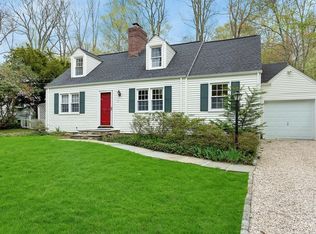 7 Brook Ln, Chappaqua, NY 10514