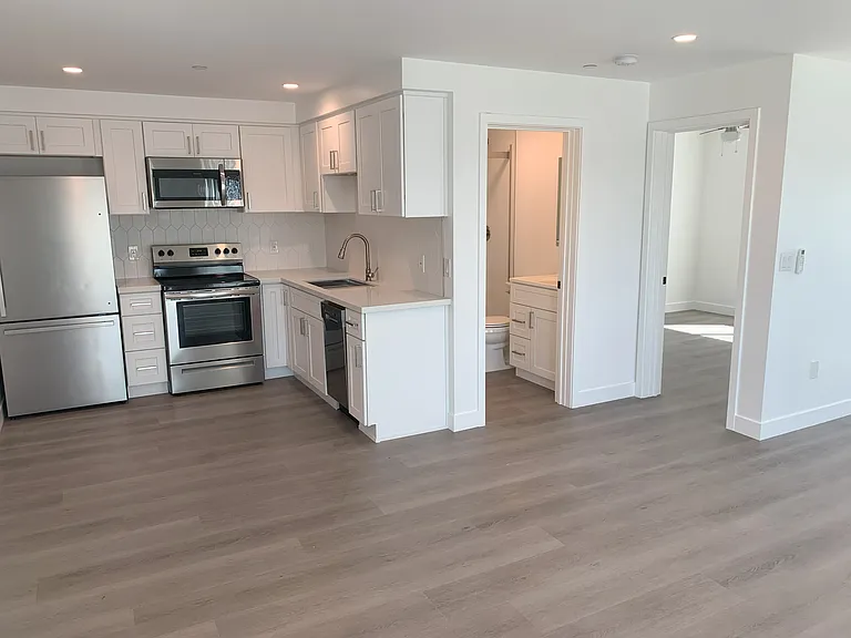 3371 C St #1 — Photo 3
