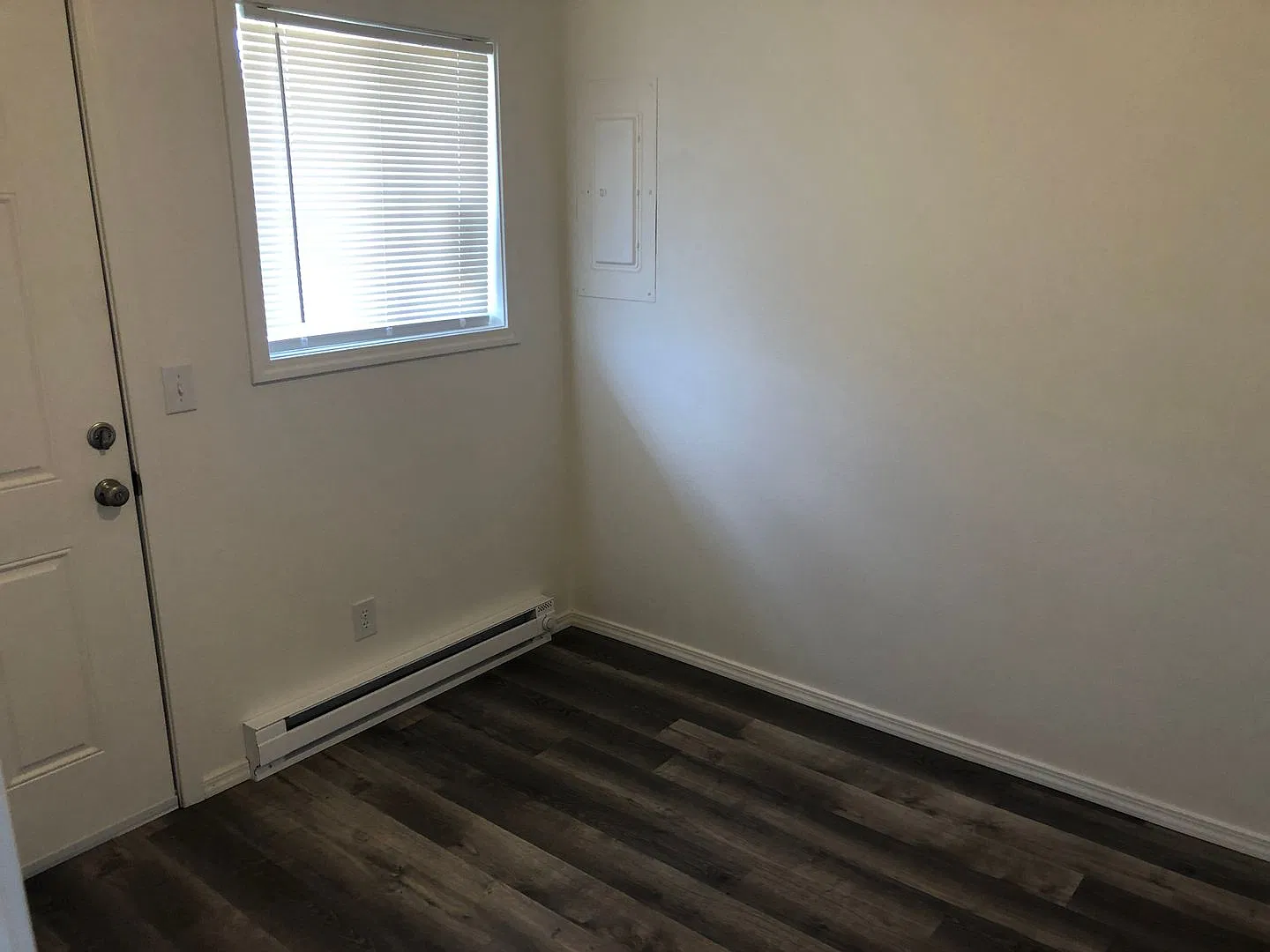 Remodeled Duplex! — Photo 4