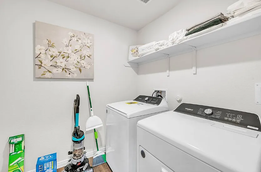 4 bed, 1796 sqft, $4,500 — Photo 3