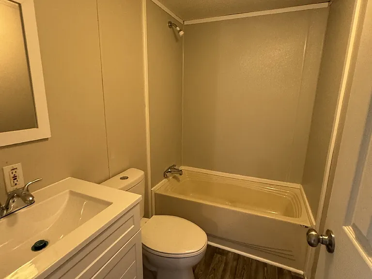 406 Little Dove Rd — Photo 16