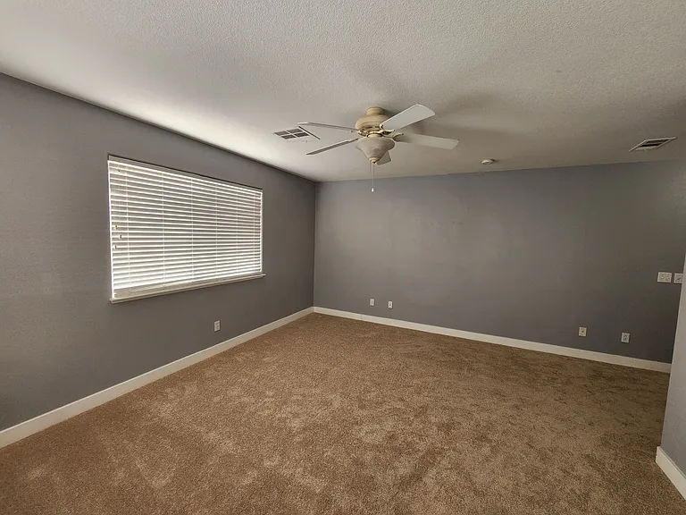 776 Spotted Eagle St — Photo 9