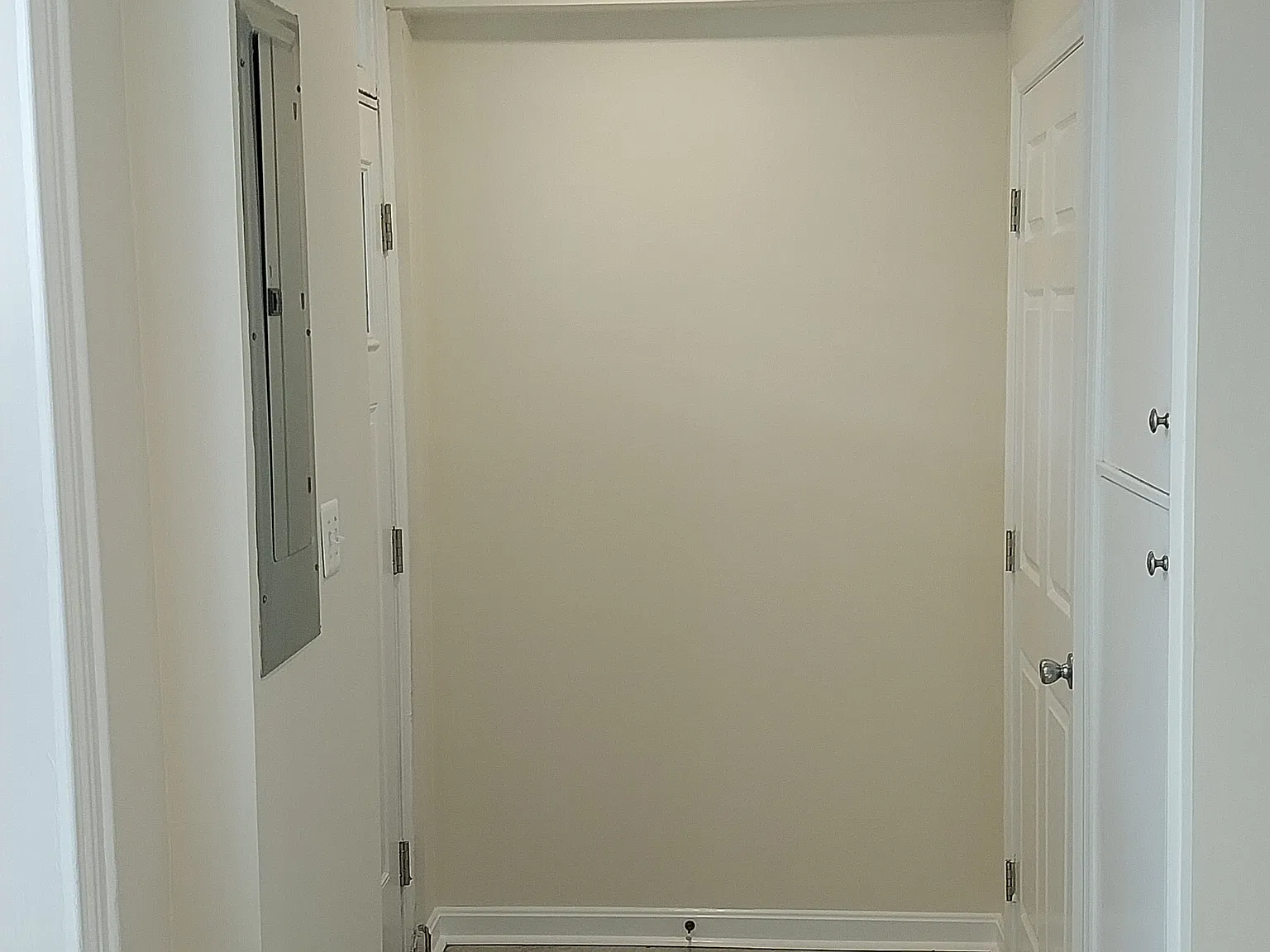 1 bed, 650 sqft, $1,850 — Photo 3