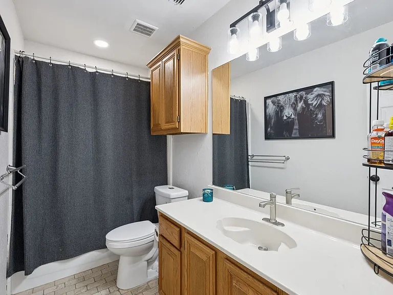 1823 Dew Valley Dr — Photo 21