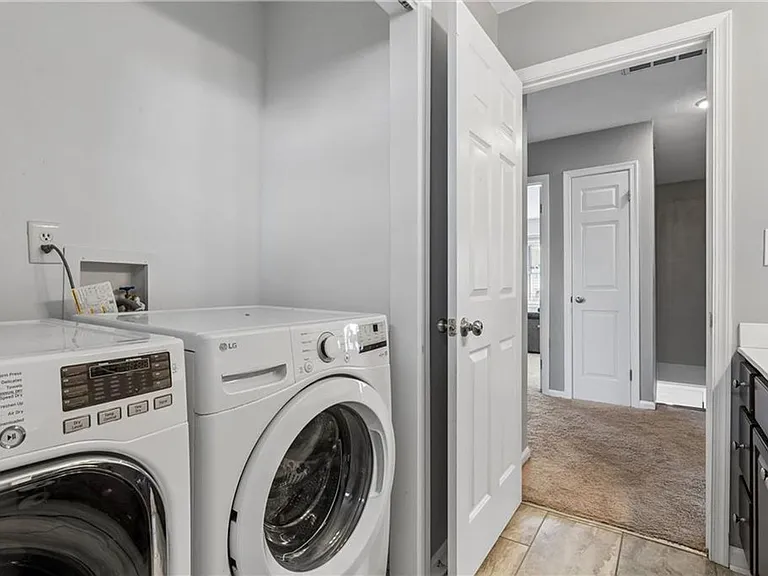 4868 Boxford Rd — Photo 30