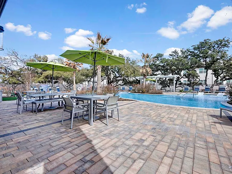 Linden at The Rim — Photo 21