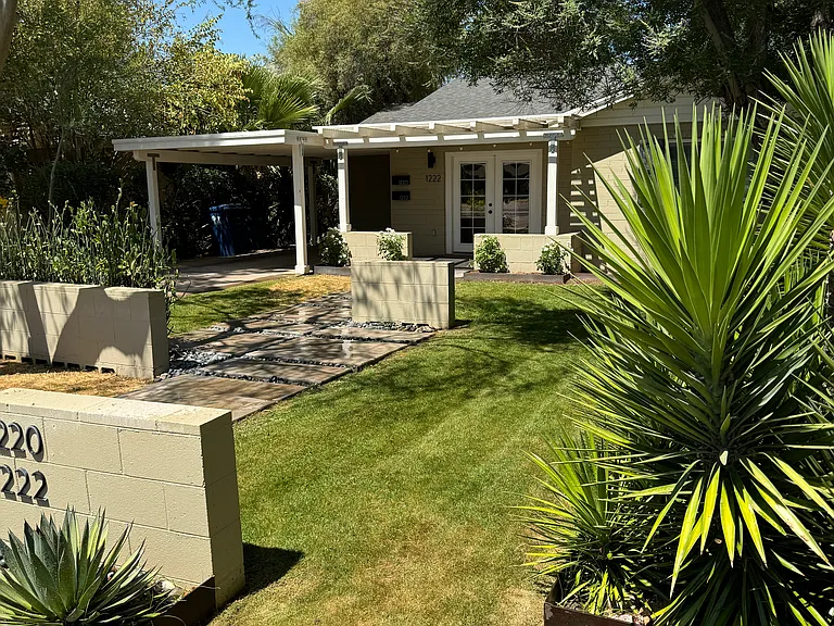 1222 S Roosevelt St — Photo 2