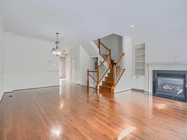 239 Anvil Way — Photo 8