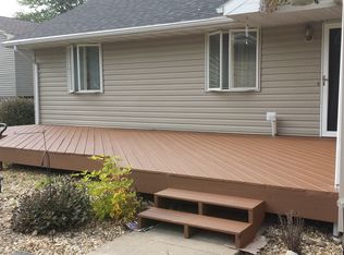 304 Koopmann Ct SW, Farley, IA 52046