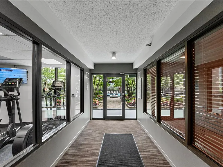 400 N Lasalle Dr #803 — Photo 17
