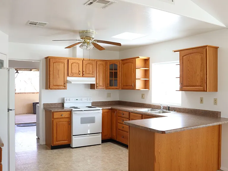3267 W Thunderbird Trl — Photo 8