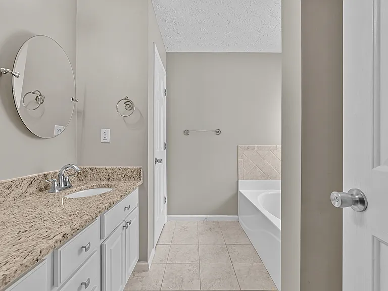 1029 Harbins Pass Dr — Photo 21