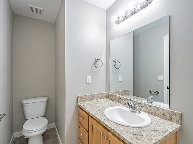 Meadowcreek Townhomes — Photo 40