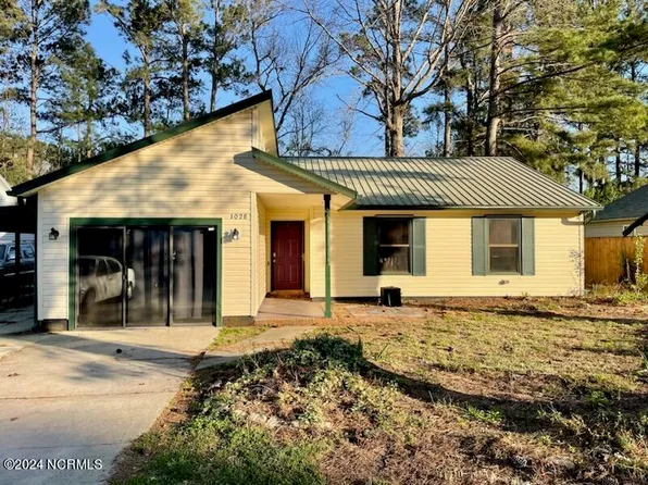 1028 Spring Villa Drive, Jacksonville, NC 28540