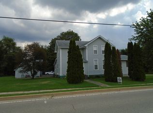 609 S Main St, La Moille, IL 61330