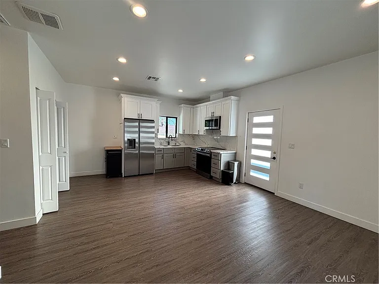 1668 Glen Ave — Photo 5