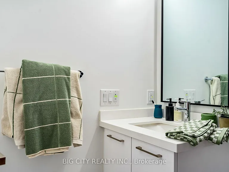 36 Brentcliffe Rd #712 — Photo 29