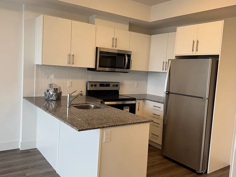 107 Roger St #609 — Photo 13