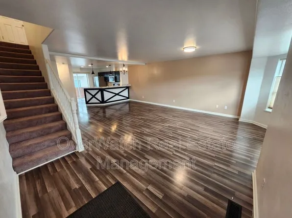 6533 Kara Sue Loop, Anchorage, AK 99504