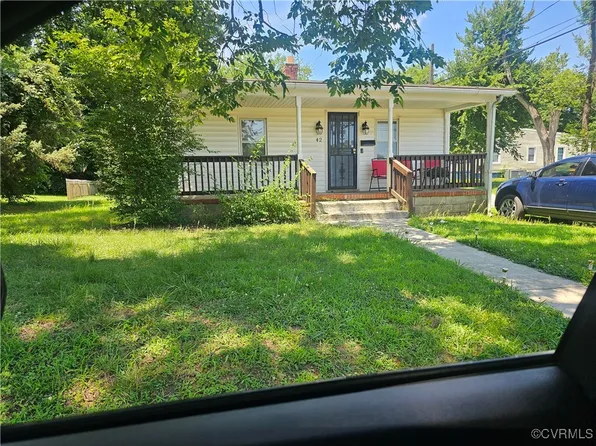 42 N Old Church St, Petersburg, VA 23803