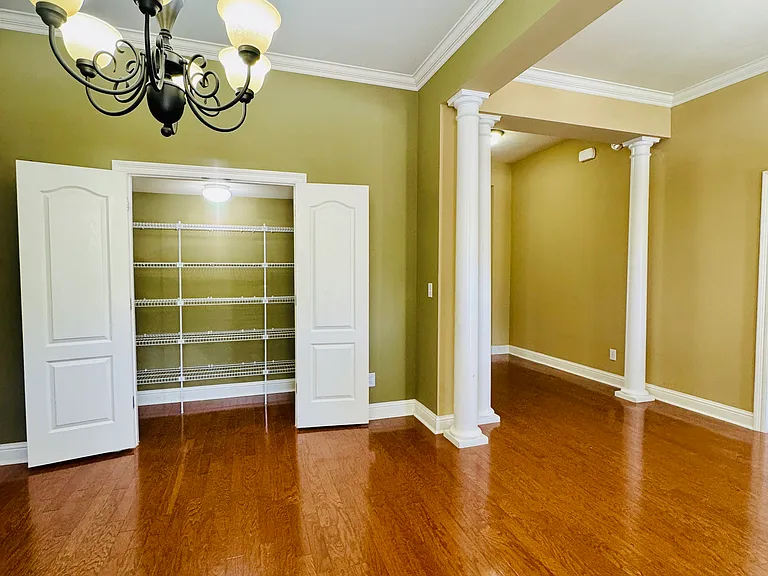 8707 Morning Pl — Photo 17