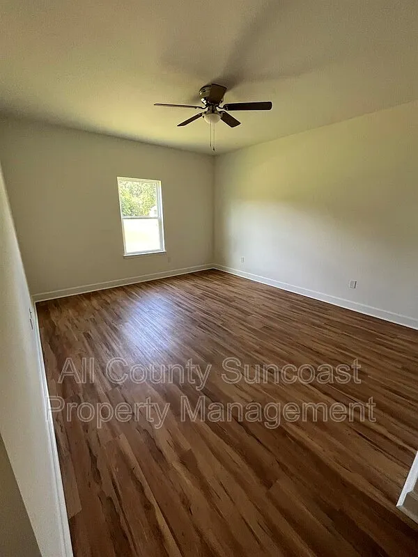 3 bed, 2.0 bath, $1,855 — Photo 4