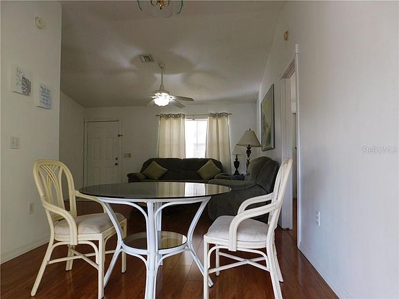 5th image of 7090 Parnell Ter
