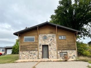 614 Ash Ave NE, Wadena, MN 56482