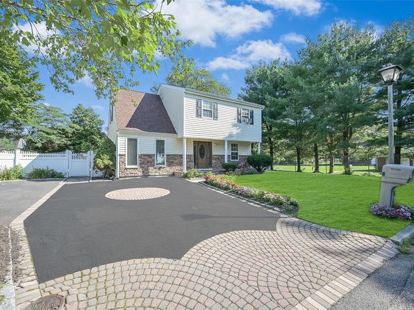2 Cherry Street, Central Islip, NY 11722